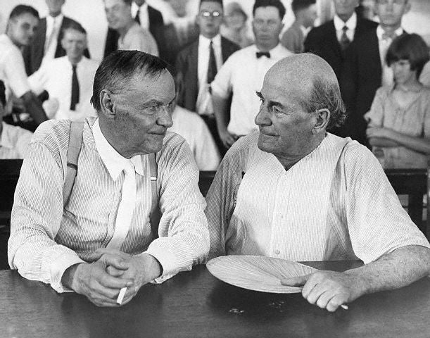 Clarence Darrow (left) and William Jennings Bryan, photograph taken just before or during the Scopes trial, July 1925 (Wikimedia commons)