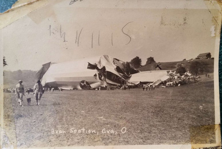 The rear section of the USS Shenandoah after crashing in Ava, Ohio, Sep. 3, 1925 (Wikimedia commons)