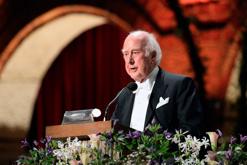 Peter Higgs delivering his Nobel Prize acceptance talk, photograph, 2013, Washington Post (washingtonpost.com)