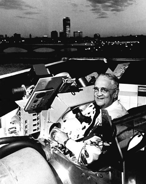 Charles Draper in Apollo simulator on the roof of MIT Instrumentation Lab 
(Sunburstandluminary.com)
