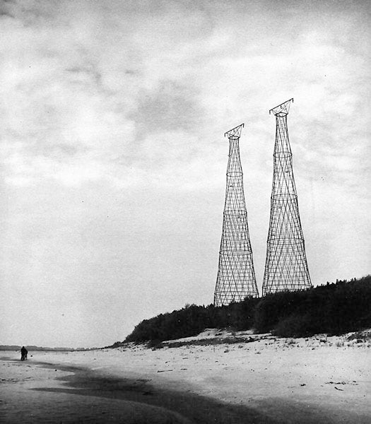 Shukhov electrical transmission towers, Oka River, Novgorod Oblast, Russia, 128 meters tall, designed and built by Vladimir Shukhov, 1929; only one now stands (Wikimedia commons)