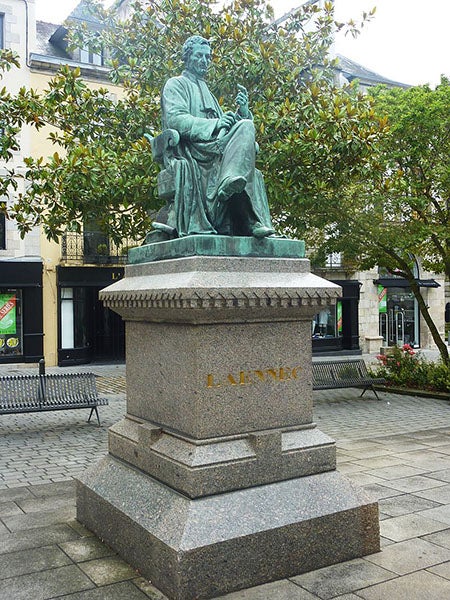 Statue of René-Théophile-Hyacinthe Laennec, Quimper, Brittany, erected in 1868 (Wikimedia commons)