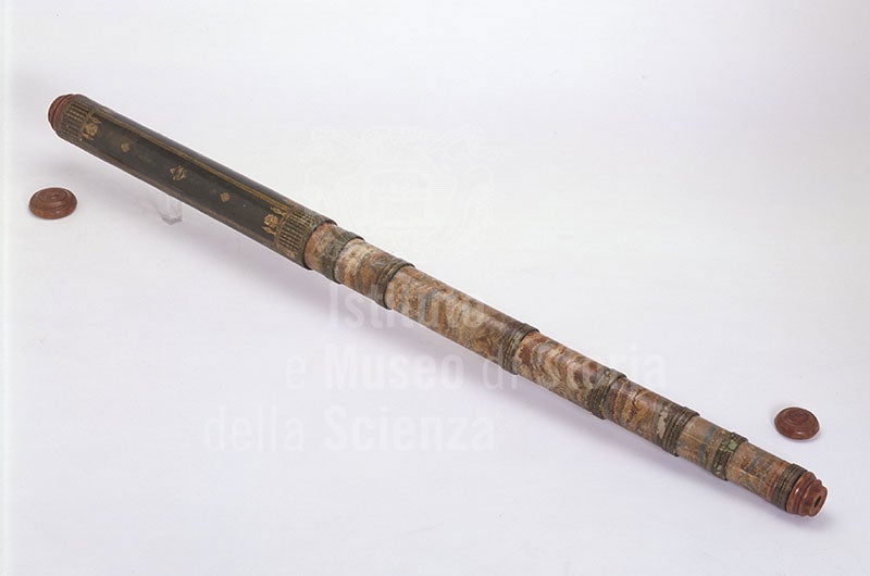 A small Campani telescope as used by Giovanni Domenico Cassini for his early discoveries in the 1660s, Museo Galileo (brunelleschi.imss.fi.it)