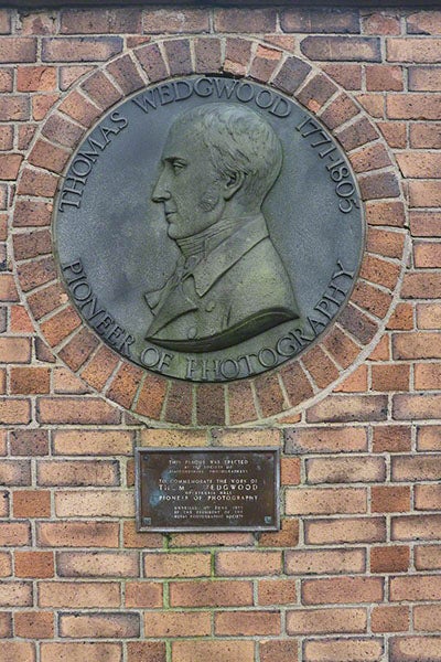 Portrait plaque of Thomas Wedgwood, by Eric Owen, 1953, Stoke-on-Trent, Staffordshire; see next image for a panoramic view (artuk.org)