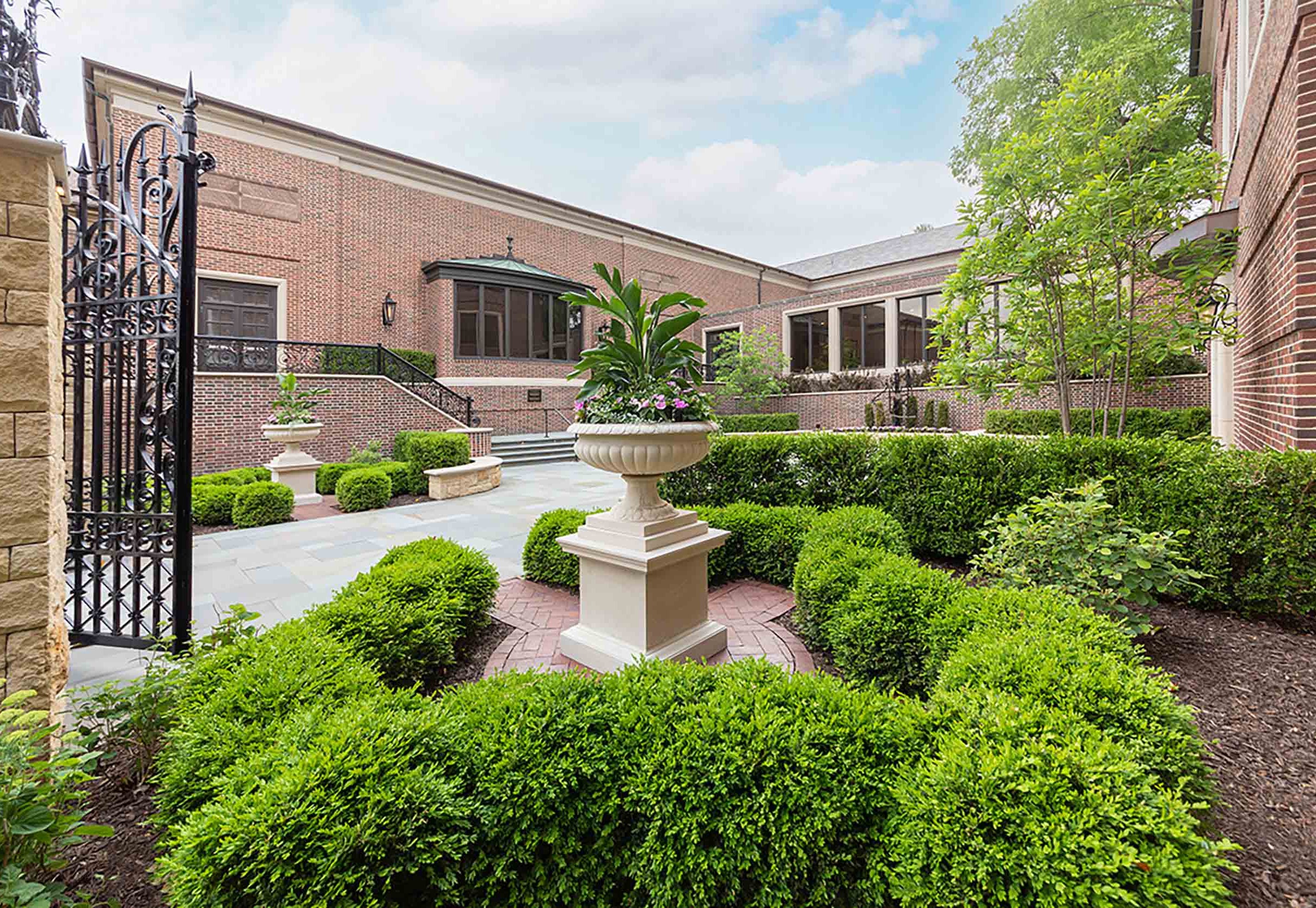Courtyard In Library Bartlett Courtyard - The Linda Hall