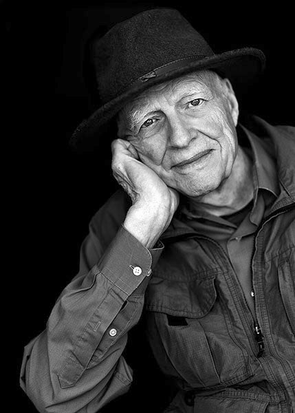 Portrait of Walter Alvarez, photograph by Christopher Michel, 2024 (Wikimedia commons)