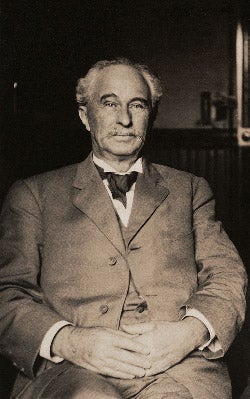 Aurin Bugbee Nichols
