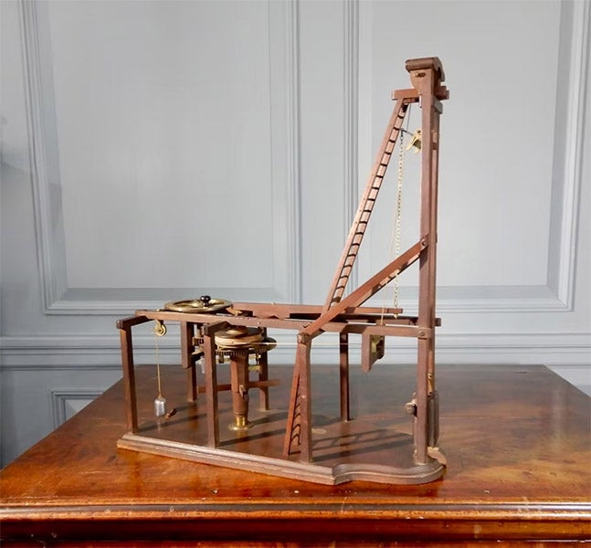Model of Vauloue’s pile driver, restored by William R. Robertson, 2022-23 (robertsonminiatures.com)