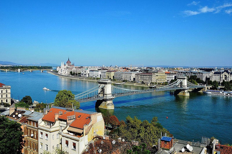 The Széchenyi Chain Bridge over the River Danube in Budapest, designed by William Tierney Clark, completed in 1849; photograph of the modern bridge, rebuilt 1949 (Wikimedia commons)
