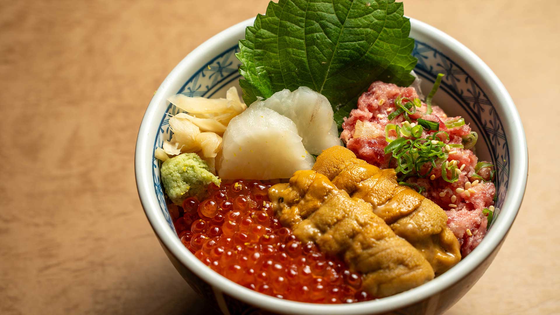 Racki Rushi Sushi Raku | LANDMARK
