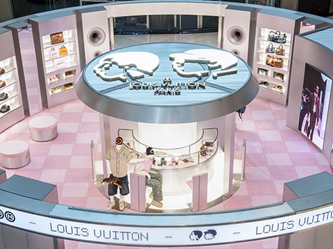 LOUIS VUITTON フェーヴ　2025 ヴィヴィエンヌ sddefault.jpg
