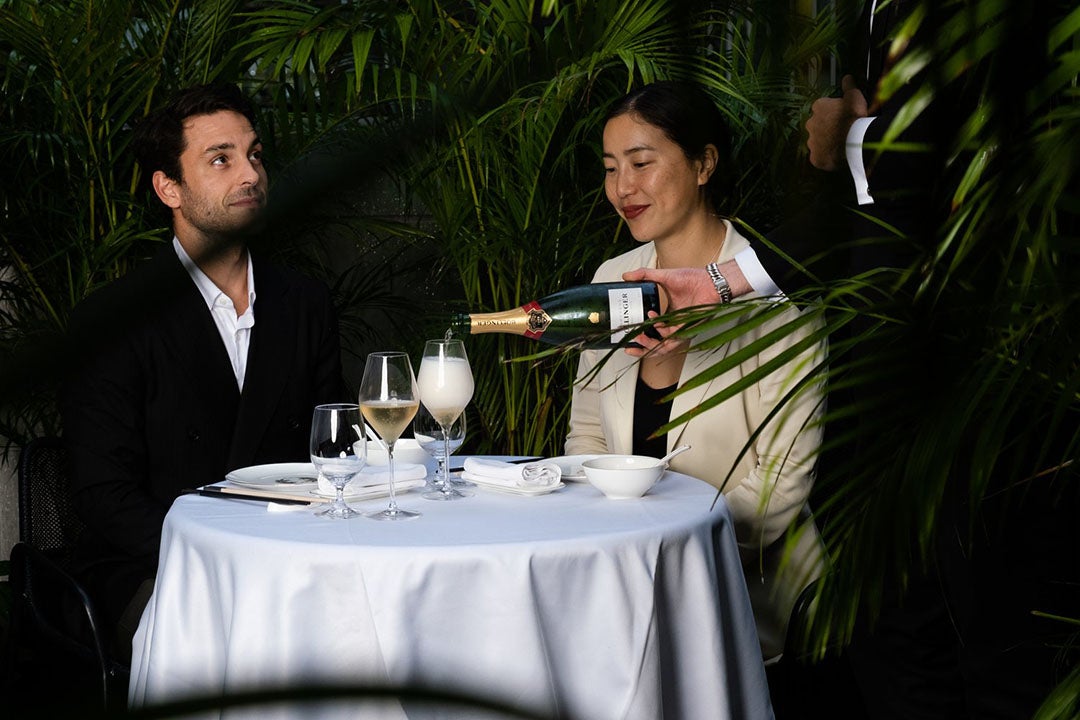 romantic-date-night-spots-landmark