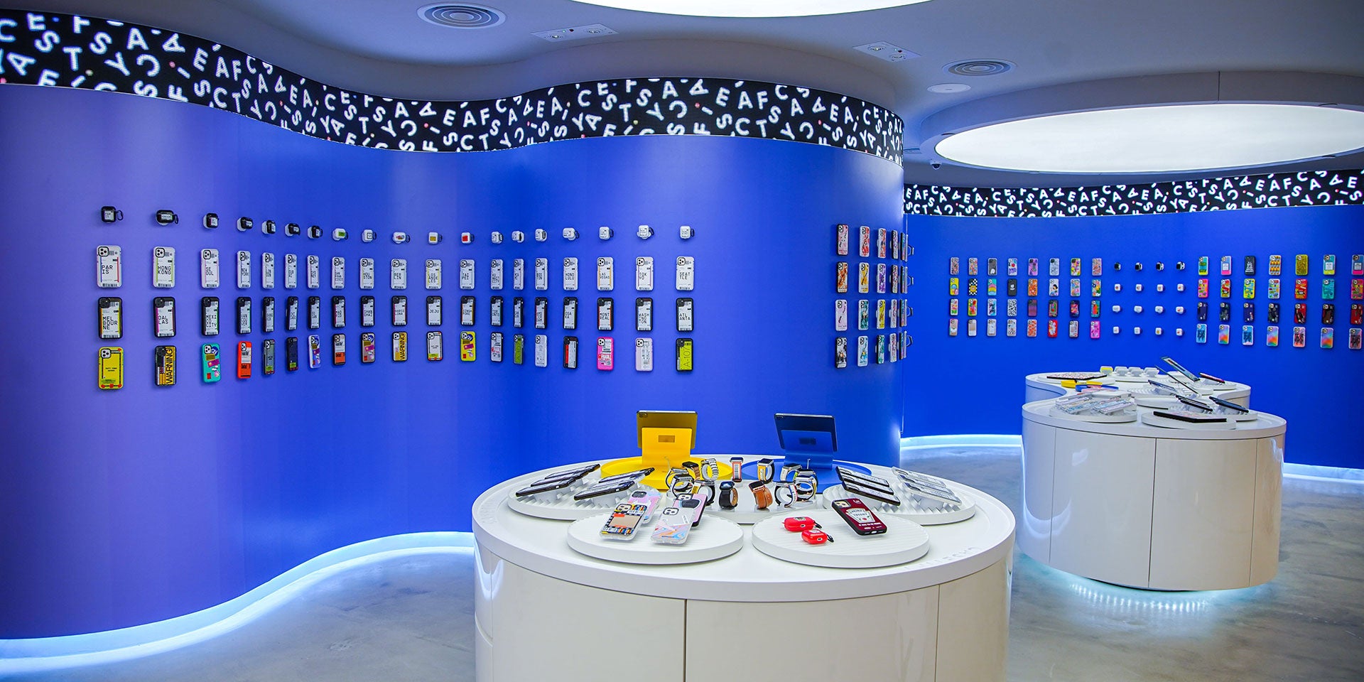 CASETiFY STUDiO LANDMARK