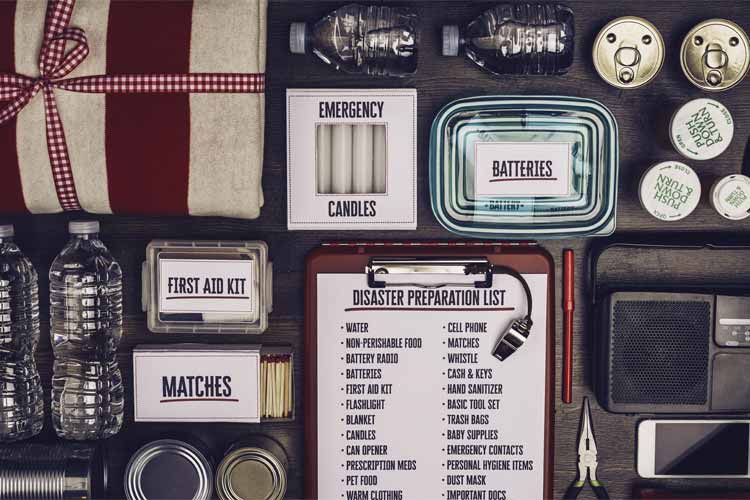 what to buy to prepare for a hurricane