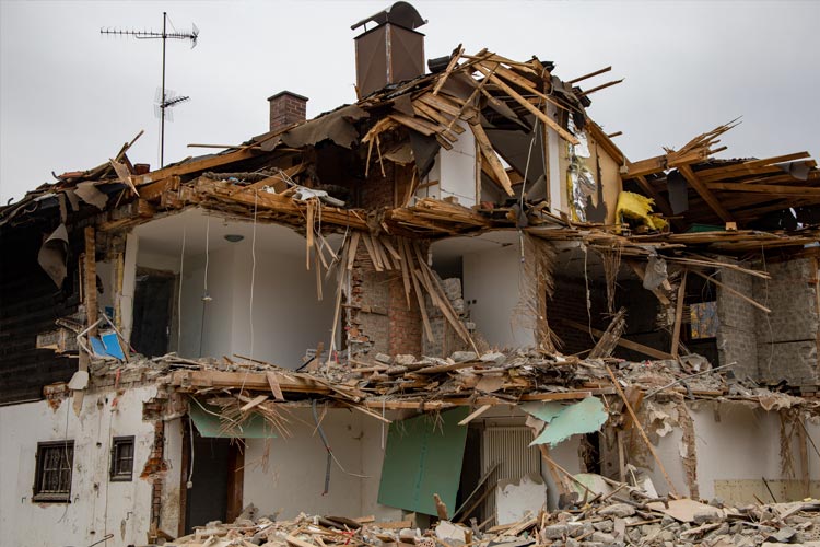 Home after earthquake. Know Your Tennessee Earthquake Coverage Options and Prep Smart.