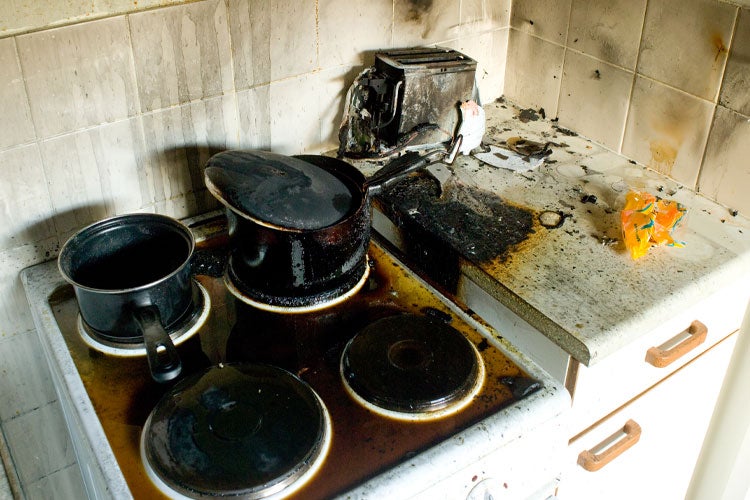 Does homeowners insurance cover grease fires in New Jersey