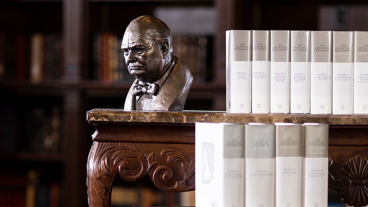 Winston Churchill Hillsdale deals College Online Course + The Federalist Papers READ W