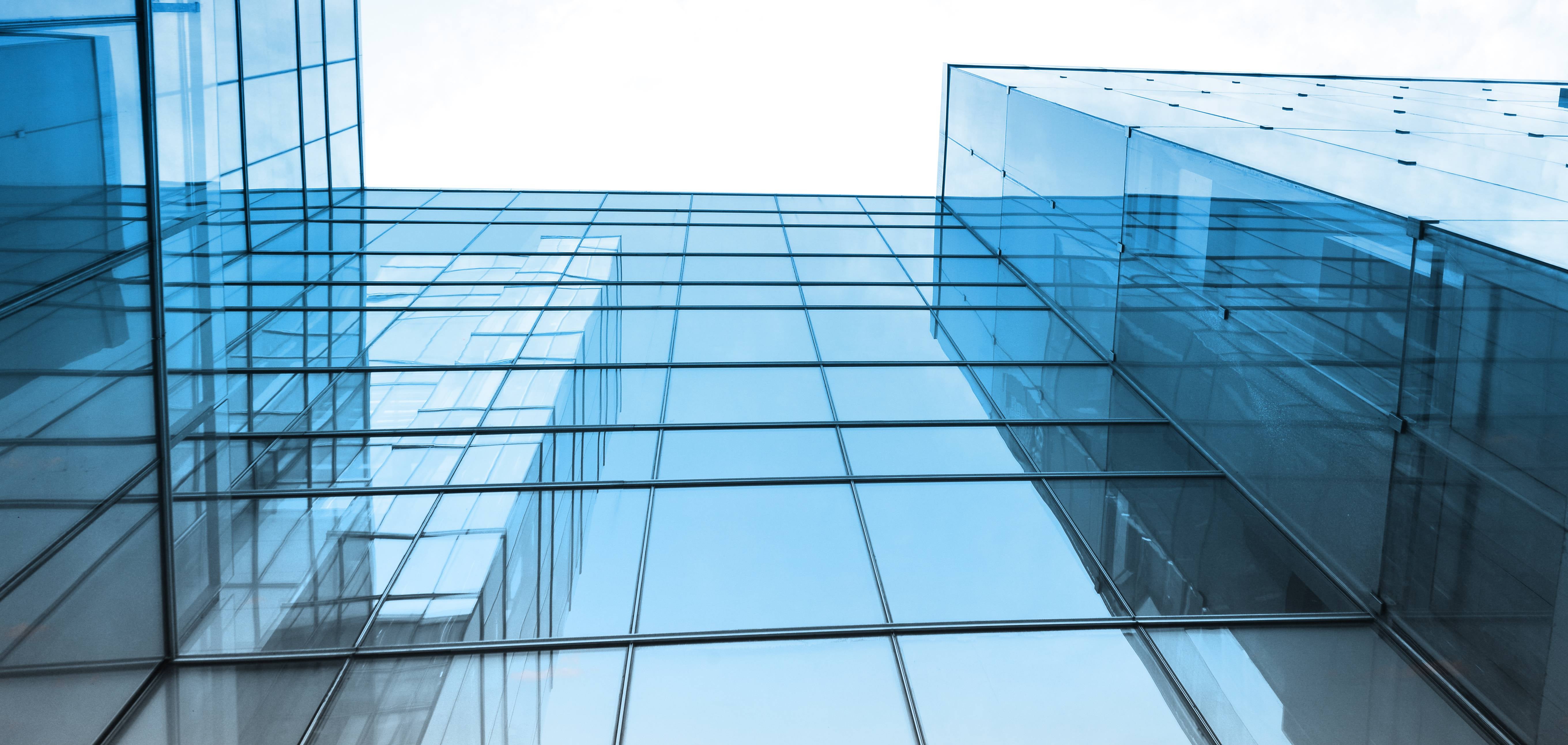 Architectural Glass Trends: Shaping Modern Commercial and Residential Spaces