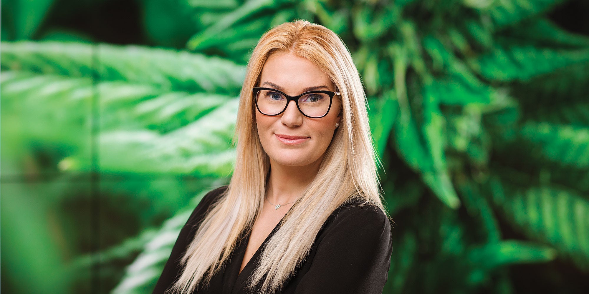 spark-of-inspiration_-elise-coppens-blazes-a-trail-in-corporate-cannabis-aHR0cHM6.jpg