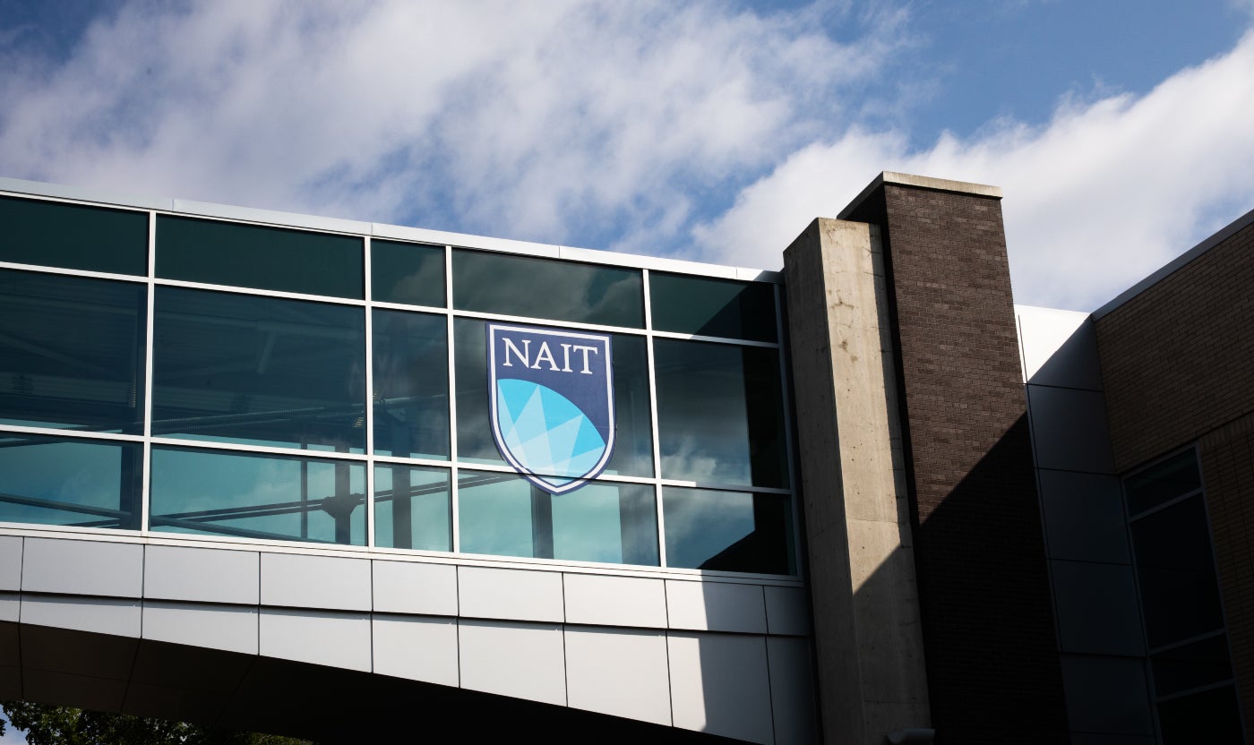 9-alberta-post-secondary-institutions-to-introduce-vaccination-mandate-required-vaccination-proof-aHR0cHM6.jpg