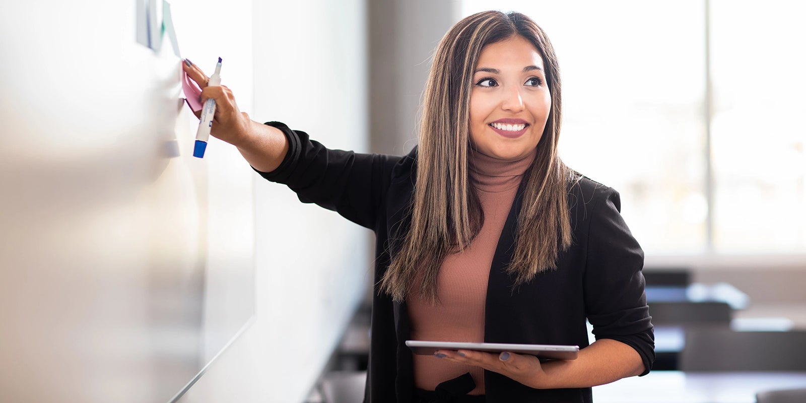 nait-jr-shaw-school-of-business-launches-new-course-on-intrapreneurship-aHR0cHM6.jpg