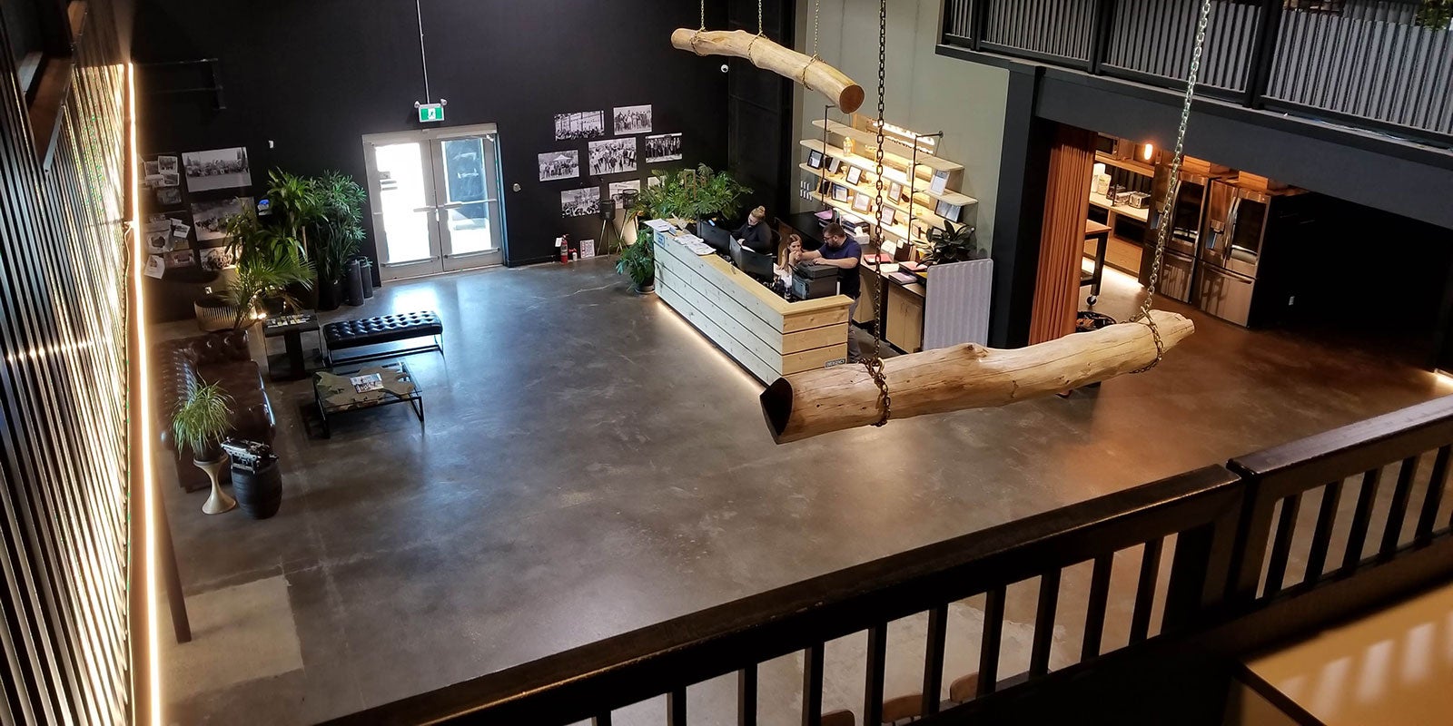 death-of-the-bullpen-how-covid-is-changing-offices-and-work-spaces-aHR0cHM6.jpg