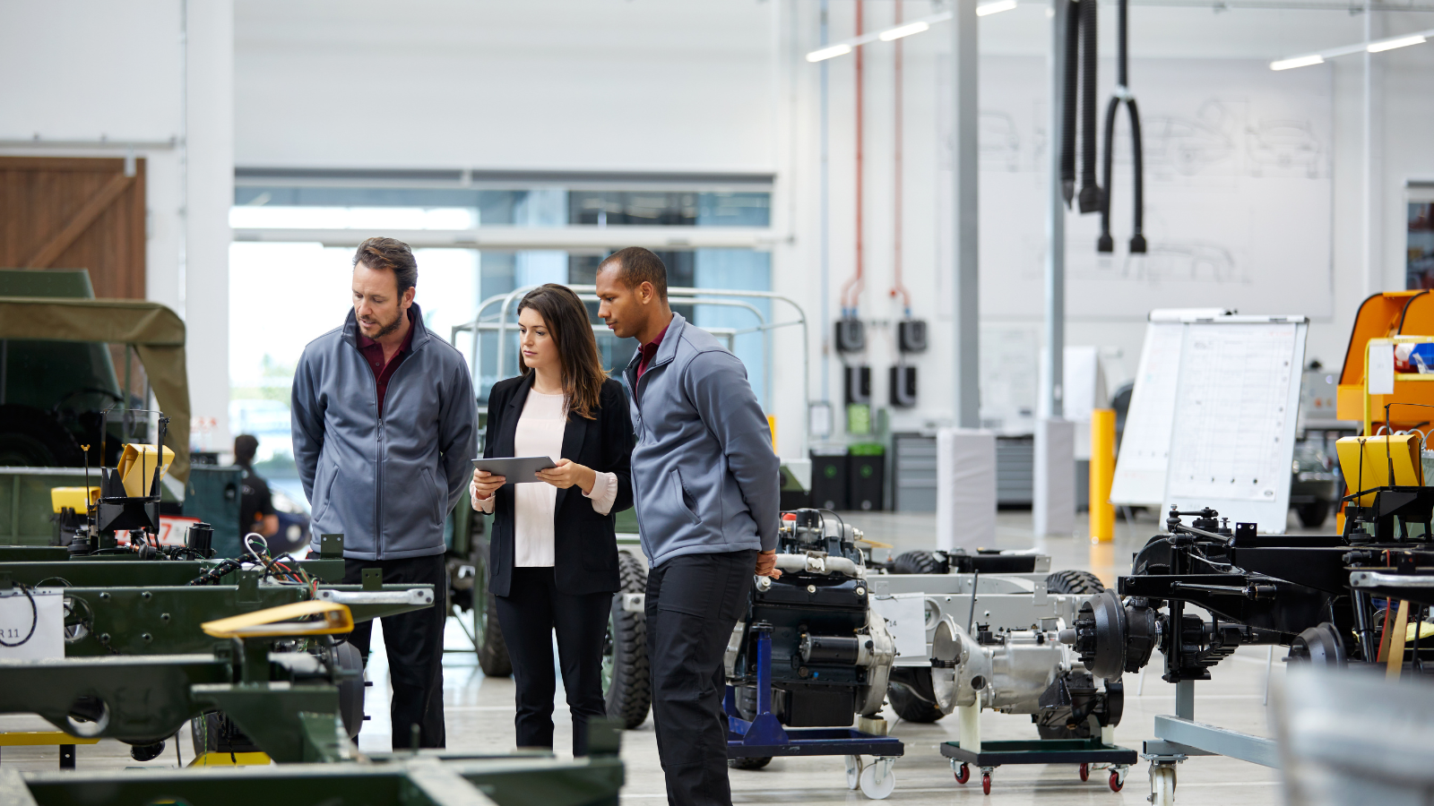 Engineering SME colleagues in a lab
