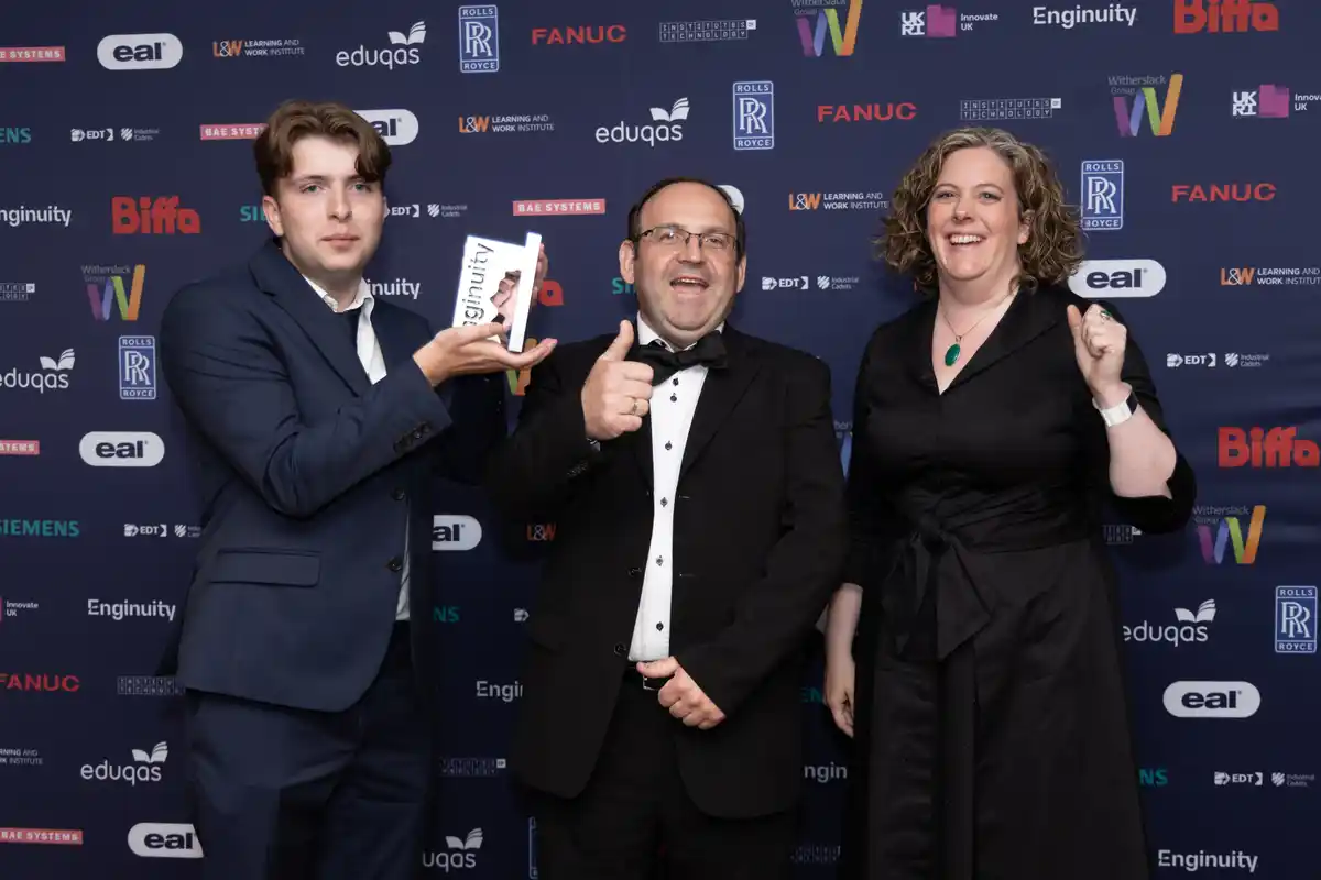 Skills Awards 2025 winners smiling together