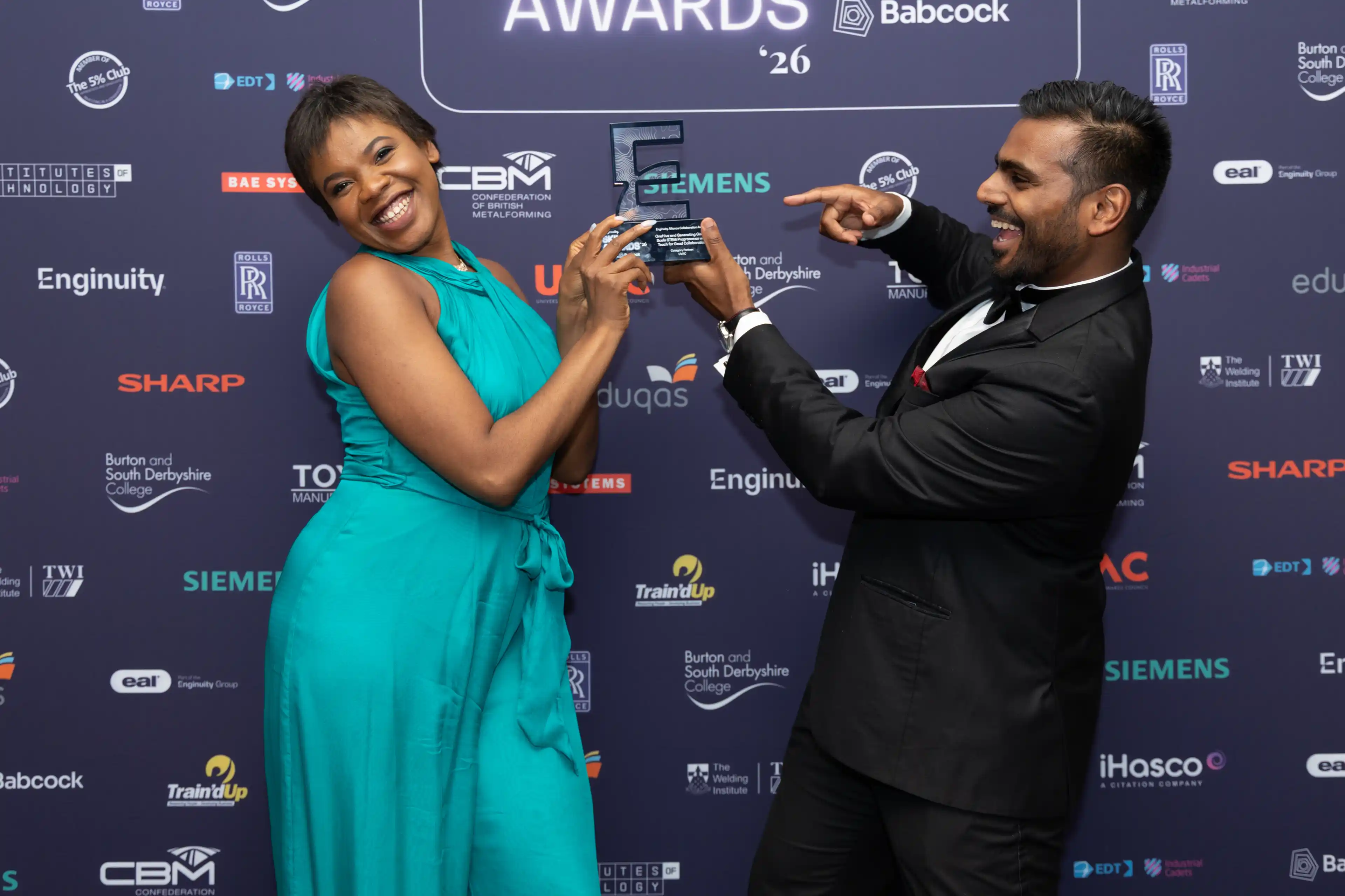Enginuity Alliance Collaboration Award 2026 winners OneHive and Generating Genius with trophy