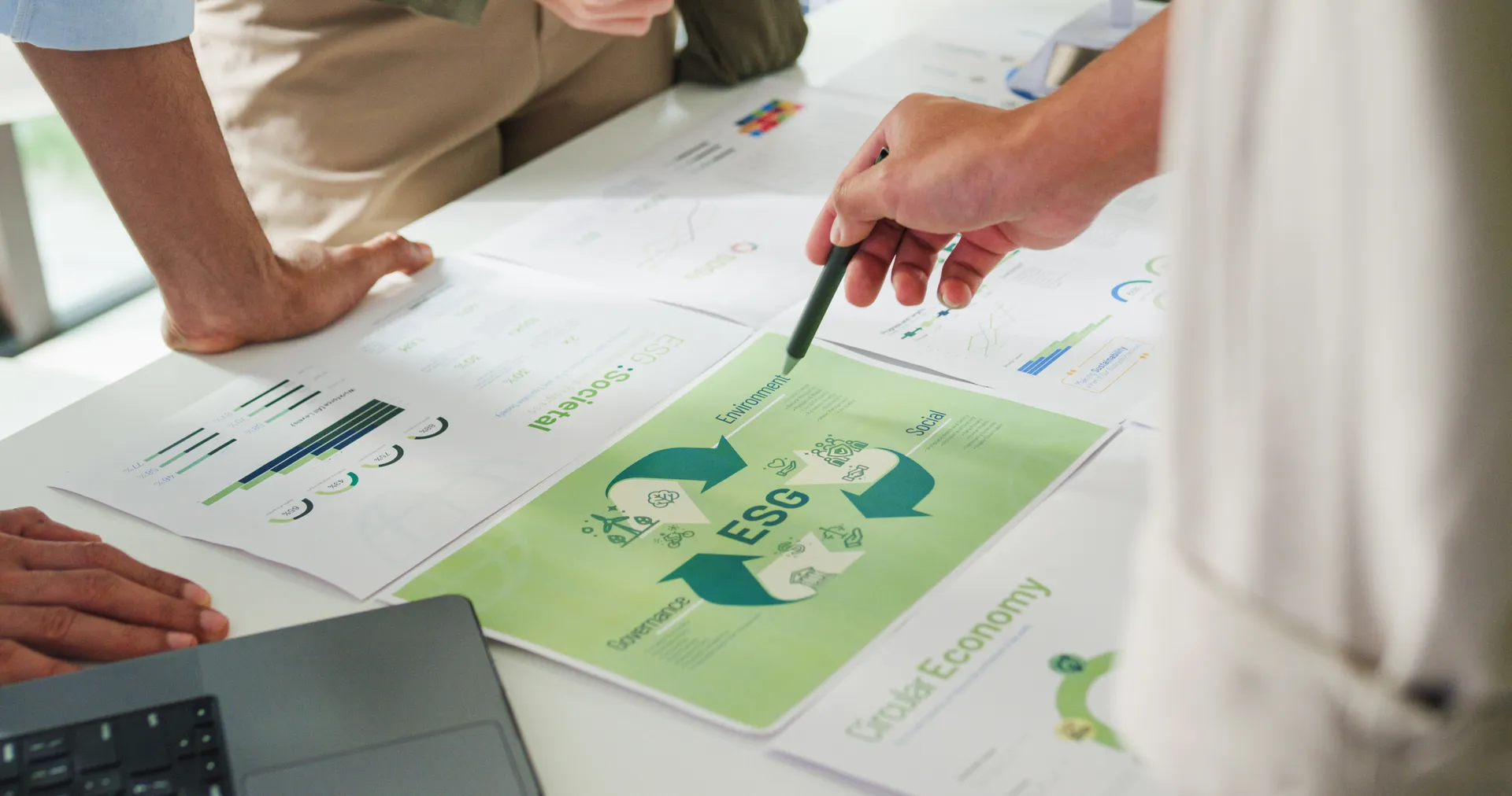 Closeup group businesspeople talk ESG strategies risk management workshop, SDGs report, global warming, green finance investment eco friendly and net zero waste in boardroom training building
