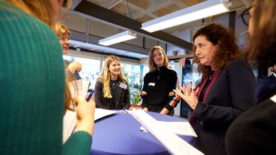 Students meet the Minister of Education