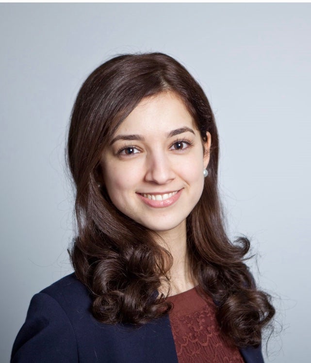 Hajar Siamar, alumna Bestuurs- en Organisatiewetenschap