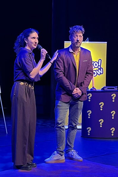 Tatvan Todor presenteeert de HoeZoShow