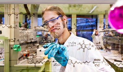 Chemist working in the lab