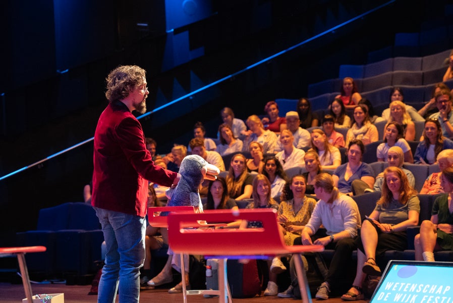 CSL Learning Lab - CSL in Grote Groepen - Vrije Universiteit Amsterdam