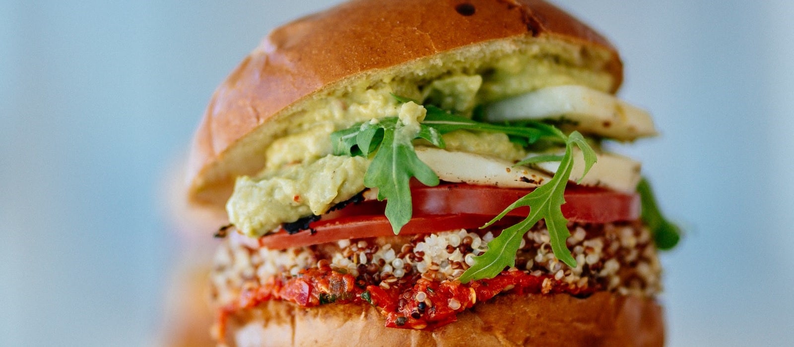 Vegetarian burger - photo Lefteris Kallergis