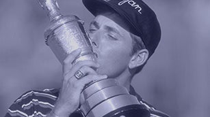Justin Leonard kisses the Claret Jug after winning The Open