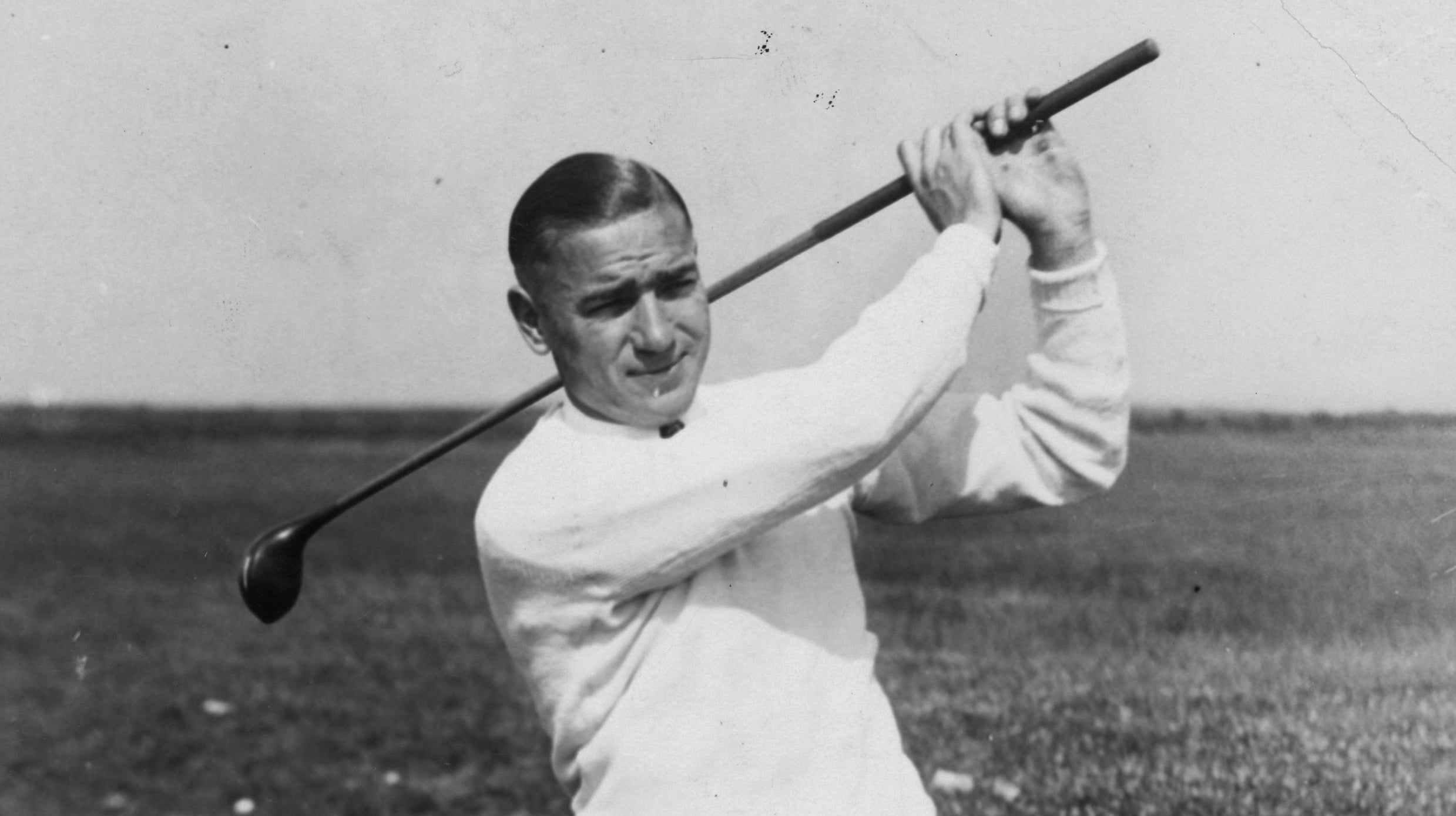 Leo Diegel swinging his club