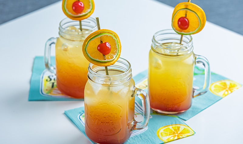 Orangen Pfirsich Mocktail