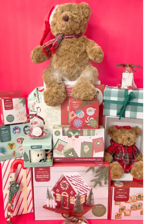 Kaisercraft: A snuggly Christmas gift!