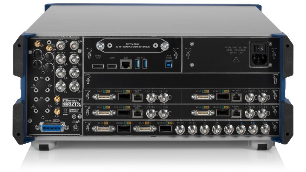 Rohde & Schwarz SMW200A | Vector Signal Generator