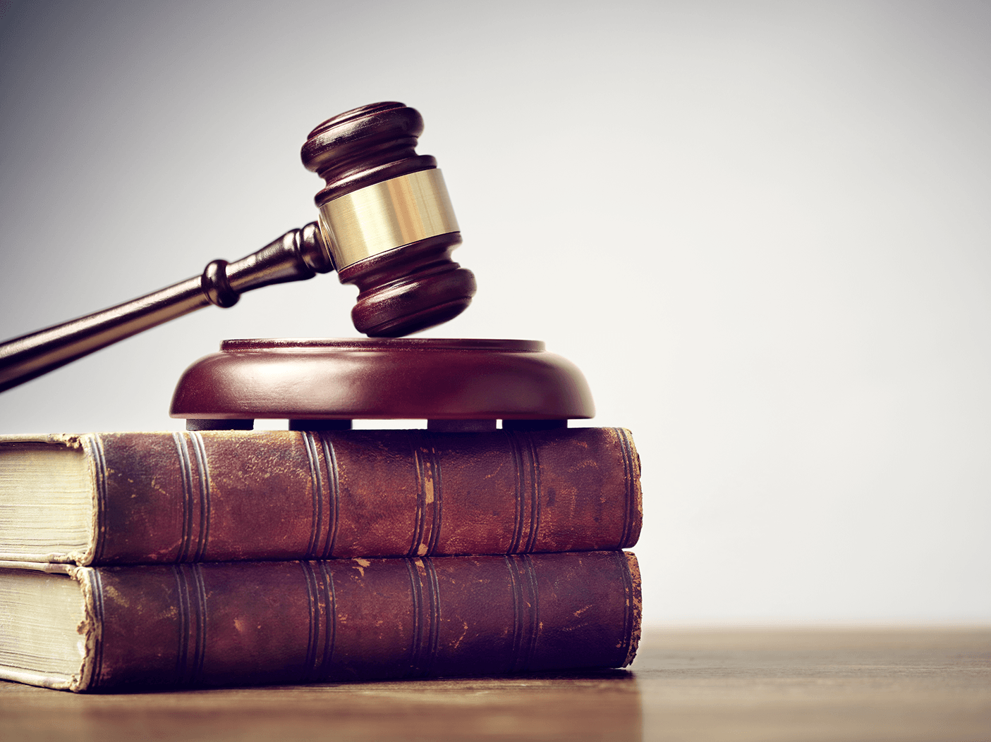 Plausible or patently feeble? Default clause a penalty, statutory demand set-aside  