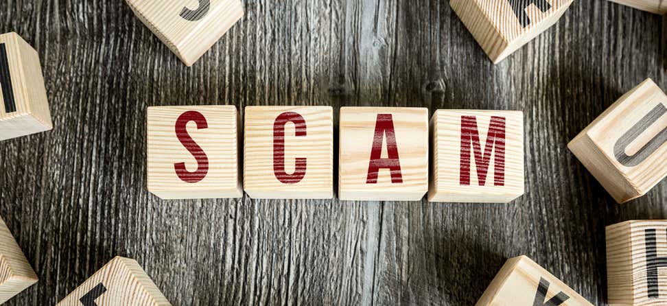 5 Ways to Avoid Magazine Subscription Scams & Subscribe Safe