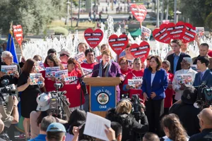 Districts 1 and 3 – Supervisors Hilda L Solis and Sheila Kuehl Nov. 22, 2016 - Stand Against Hate Rally. Photo by Diandra Jay / Board of Supervisors