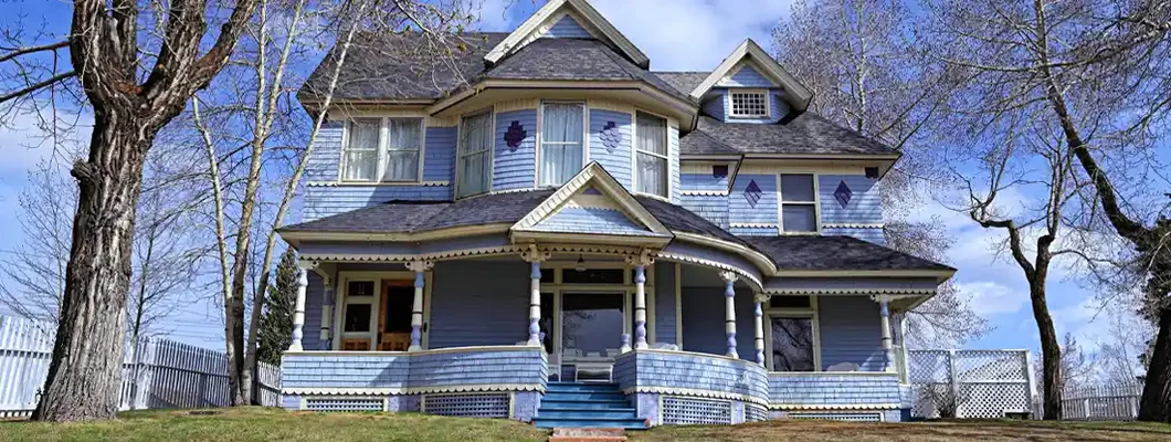 Adorable, well kept Victorian house. 13 Things Worth Considering Before Buying an Old House.