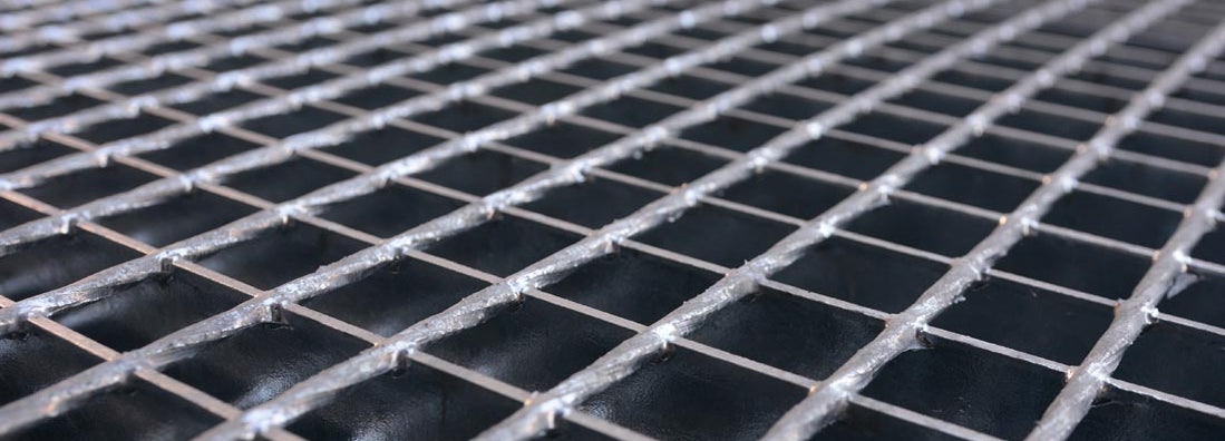 Hot-dipped galvanized steel grating. Find deck and grate contractor insurance.