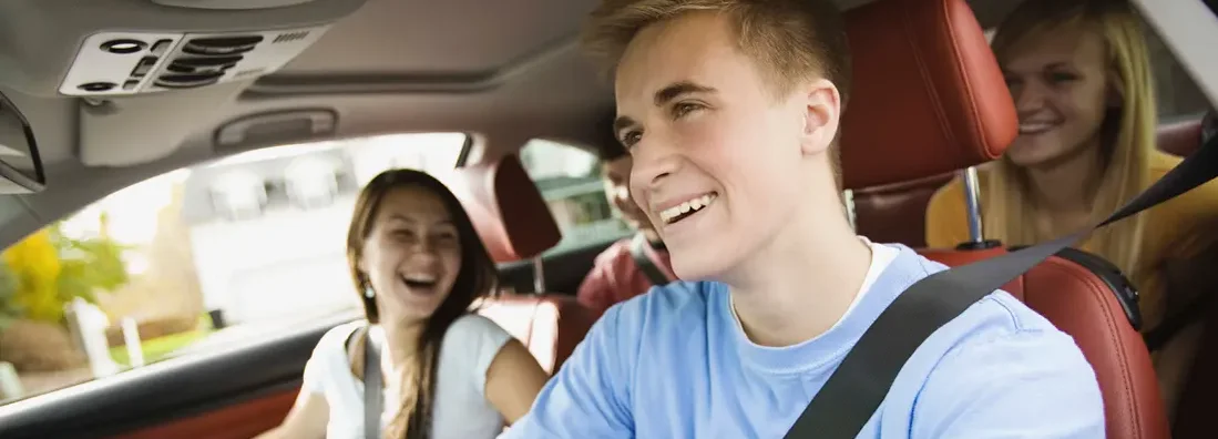 Teenagers driving in car. Find Tempe, Arizona car insurance.