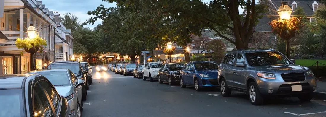 Palmer Square at night in Princeton, New Jersey. How to Find the Best Car Insurance Policy in Princeton, NJ.