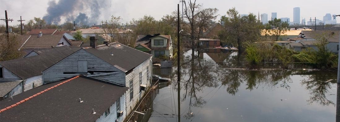 Flooded Lake Forest area of New Orleans, Louisiana. Find Louisiana Flood Insurance