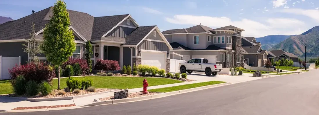 A street of modern houses in a development south of Salt Lake City in Utah. How to File Umbrella Insurance Claims.